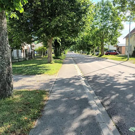 Le 18 Avenue Du Coteau 2/3 Personnes Confort Holiday home
